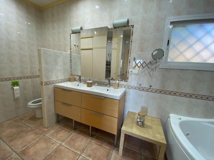 Espectacular Atico Duplex Con 2 Terrazas & Piscina Villa Málaga Kültér fotó